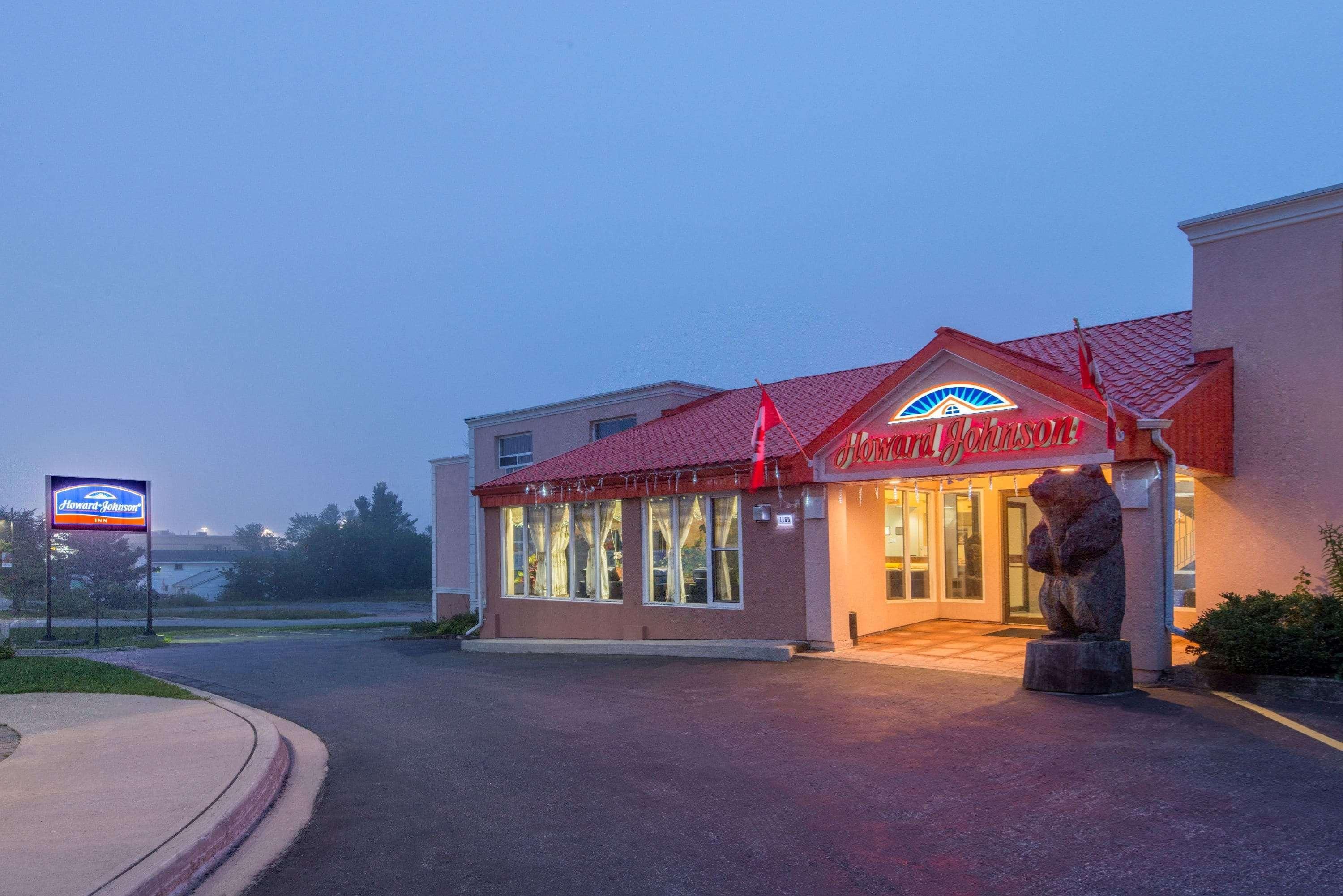 Howard Johnson By Wyndham Gravenhurst Luaran gambar